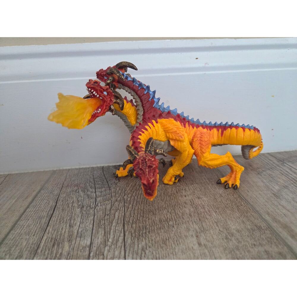 Safari Ltd. 2010 Three-Headed Fire Dragon‎